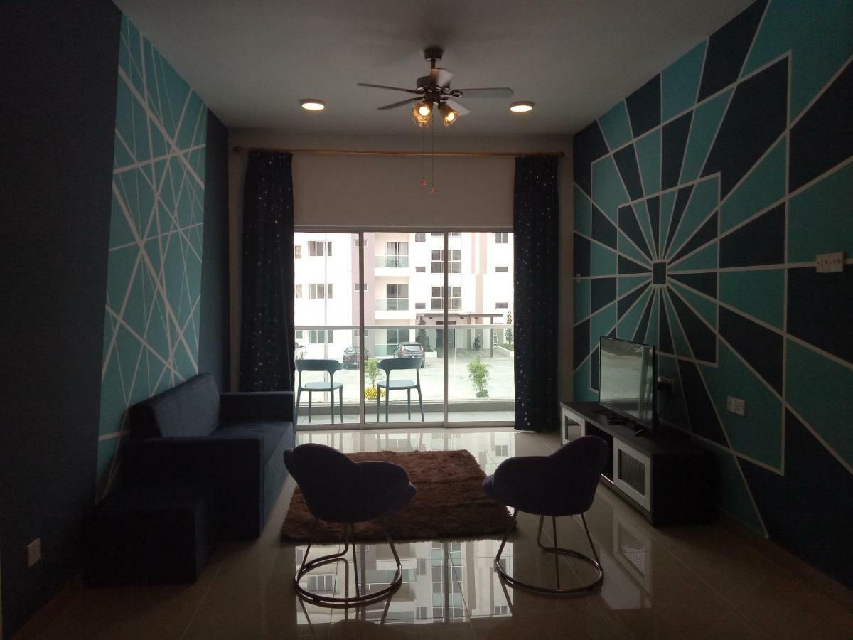 Icolor Home&Stay Ch5 Tanah Rata Exterior foto
