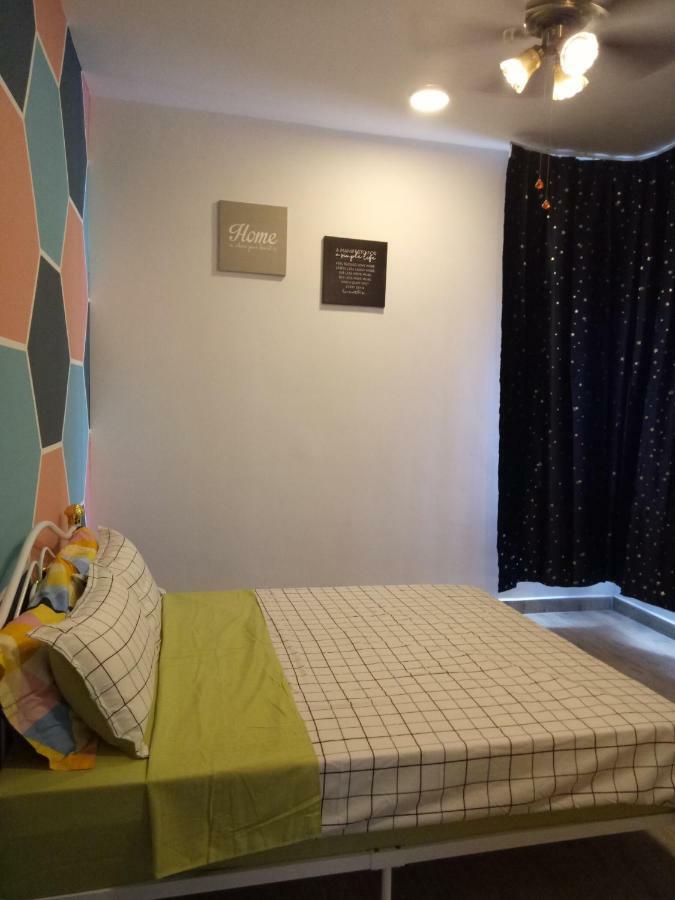 Icolor Home&Stay Ch5 Tanah Rata Exterior foto