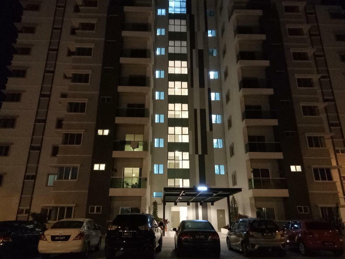 Icolor Home&Stay Ch5 Tanah Rata Exterior foto